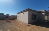 Cosy 2-Bedroom House for Sale in Oodi – A Great Investment Opportunity